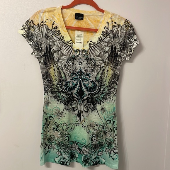 Buckle Daytrip graphic and Rhinestone Shirt. - Picture 1 of 5